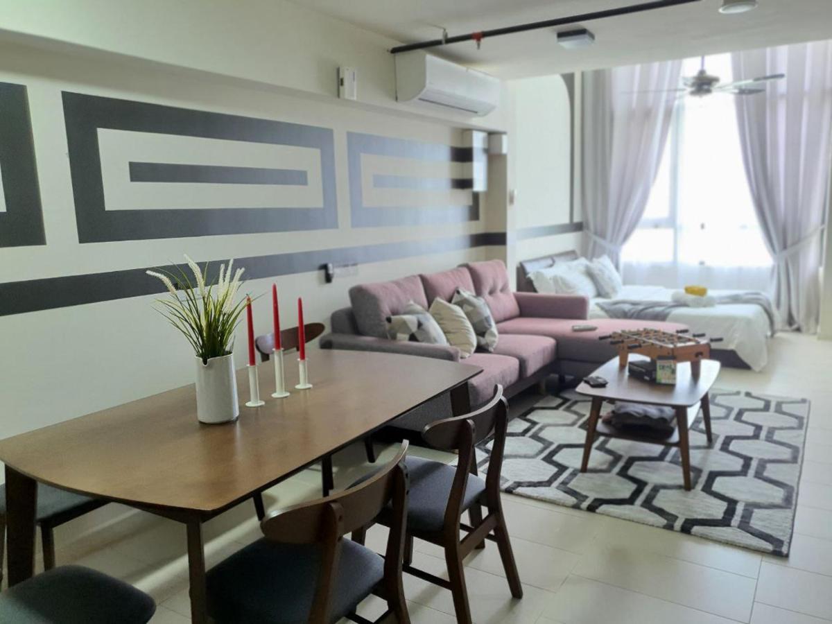 The Perfect Getaway @ Tamarind Suites, Netflix 300Mbps サイバージャヤ エクステリア 写真