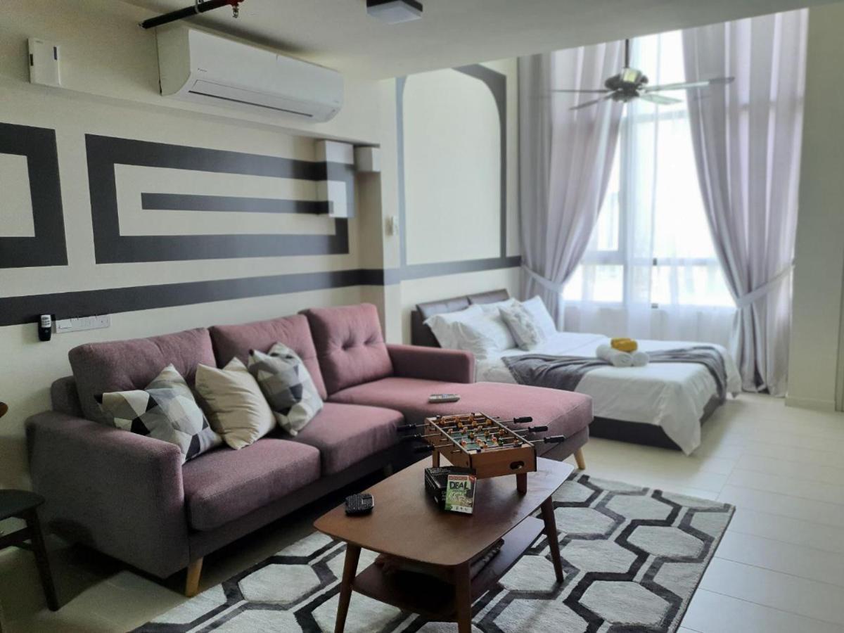 The Perfect Getaway @ Tamarind Suites, Netflix 300Mbps サイバージャヤ エクステリア 写真